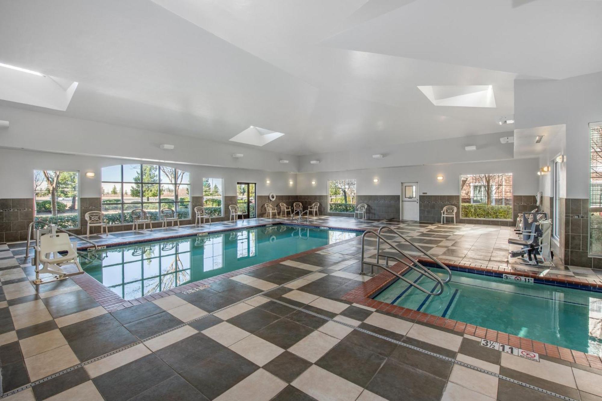 Staybridge Suites Rocklin - Roseville Area By Ihg Buitenkant foto